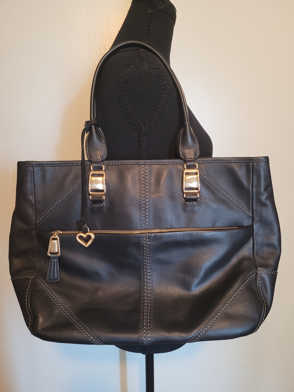 Vintage Brighton Black Leather Tote with Large Heart Charm Gold Hardware Y2K